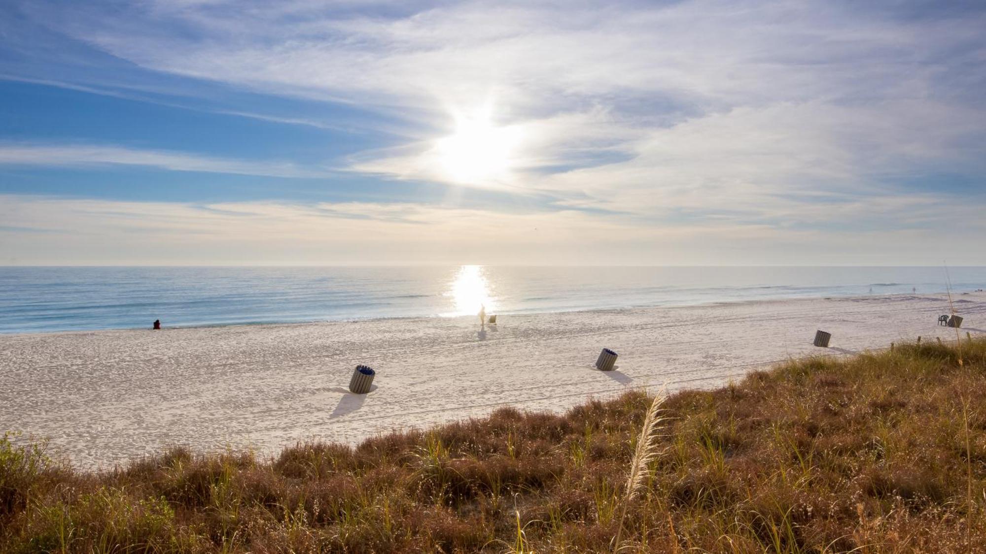 Tidewater Escape: 1Br/2Ba Beachfront Condo, Sleeps 6, Gulf Views & Comfort! Panama City Beach Extérieur photo